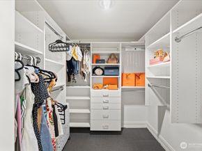 1958 Harvard Avenue E 201, Seattle WA 98102