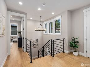 5012 114th Avenue NE, Kirkland WA 98033