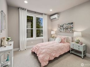 5012 114th Avenue NE, Kirkland WA 98033