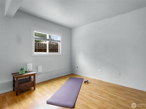 14013 113th Avenue NE, Kirkland WA 98034