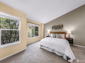 9067 161st Court NE 2704, Redmond WA 98052