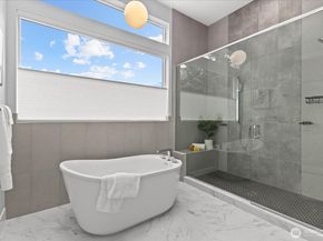 13038 NE 102nd Place, Kirkland WA 98033