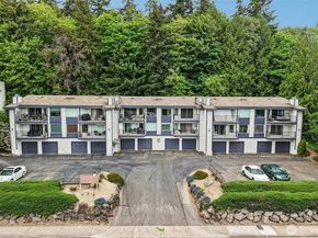 430 Bellevue Way SE 105, Bellevue WA 98004