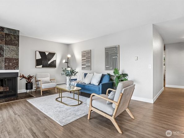 430 Bellevue Way SE 105, Bellevue WA 98004