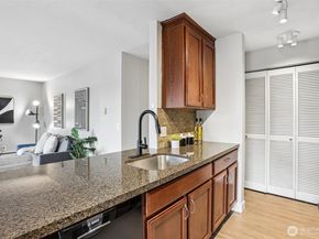 430 Bellevue Way SE 105, Bellevue WA 98004
