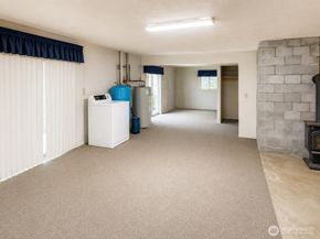 12426 NE Philip Drive S, Kingston WA 98346