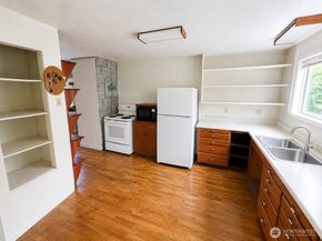 12426 NE Philip Drive S, Kingston WA 98346