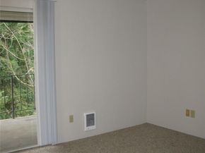 710 10th Street NE D, Auburn WA 98002