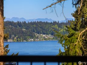 3216 168th Place SE, Bellevue WA 98008