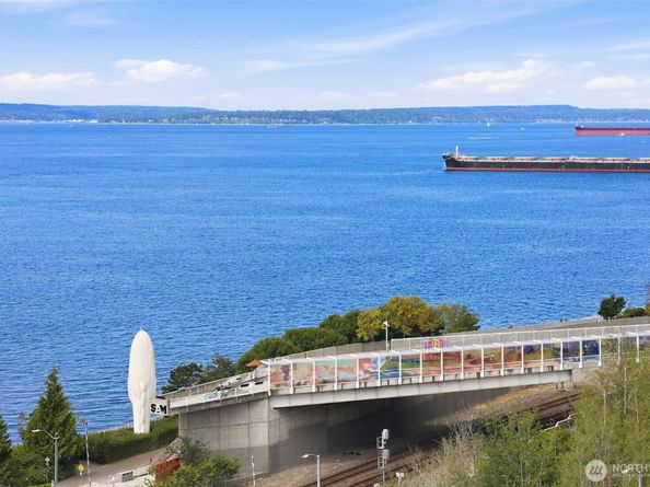 2716 Elliott Avenue 1204, Seattle WA 98121