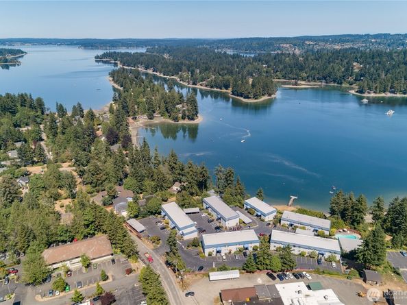 924 Shorewood Drive C28, Bremerton WA 98312