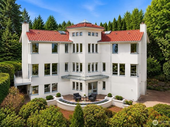 7432 E Mercer Wy, Mercer Island WA 98040