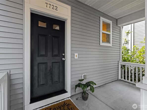 7722 39th Avenue S, Seattle WA 98118