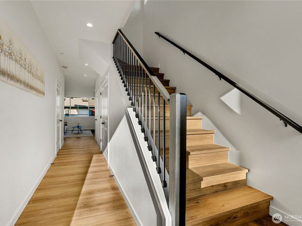 629 107th Place SW A, Everett WA 98204