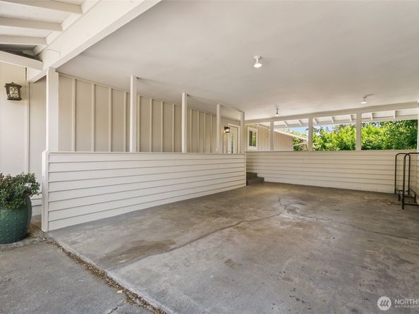 5155 S 329th Place, Auburn WA 98001