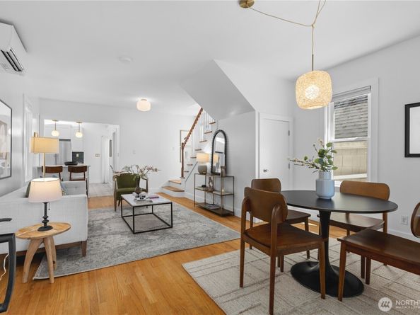 318 N 71st Street, Seattle WA 98103