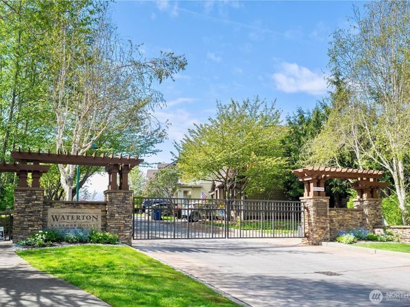6611 Waterton Circle, Mukilteo WA 98275