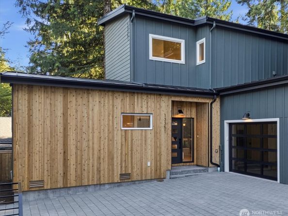 13351 25th Avenue NE, Seattle WA 98125