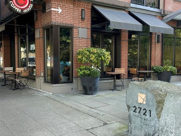 2721 1st Avenue 103, Seattle WA 98121