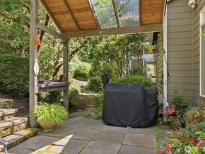 22632 NE 143rd Court, Woodinville WA 98077