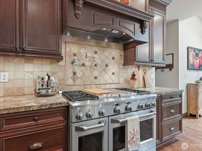 22632 NE 143rd Court, Woodinville WA 98077