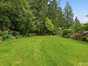 22632 NE 143rd Court, Woodinville WA 98077