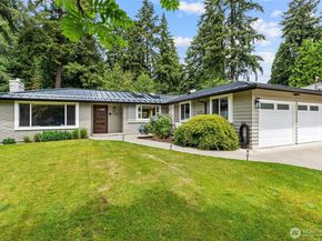 17529 93rd Avenue NE, Bothell WA 98011
