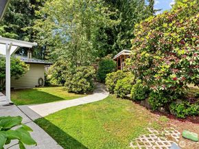 17529 93rd Avenue NE, Bothell WA 98011