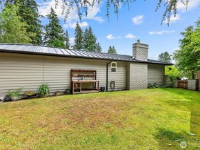 17529 93rd Avenue NE, Bothell WA 98011