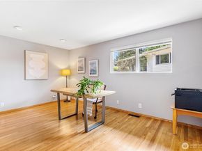 17529 93rd Avenue NE, Bothell WA 98011