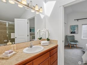 938 NW 51st Street, Seattle WA 98107