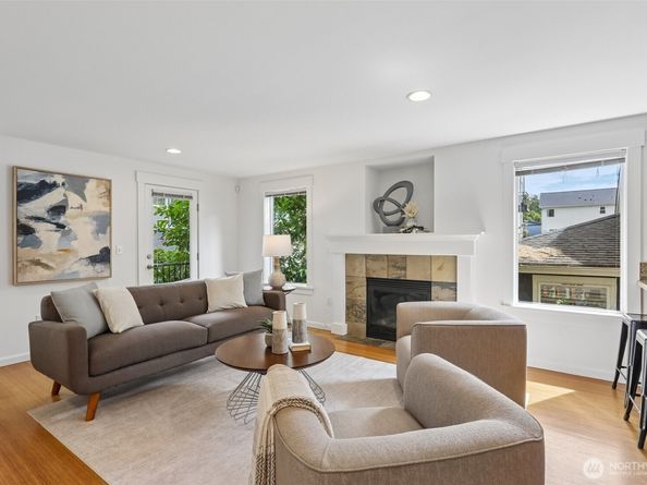 938 NW 51st Street, Seattle WA 98107