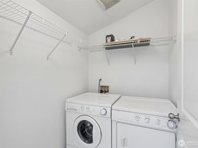 938 NW 51st Street, Seattle WA 98107
