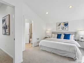 938 NW 51st Street, Seattle WA 98107