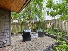 938 NW 51st Street, Seattle WA 98107
