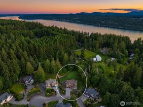 5740 Solana Lane NE, Bainbridge Island WA 98110