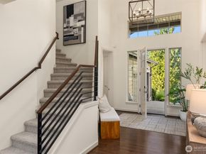5740 Solana Lane NE, Bainbridge Island WA 98110