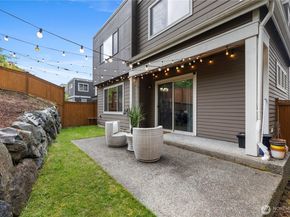 18320 3rd Drive SE, Bothell WA 98012