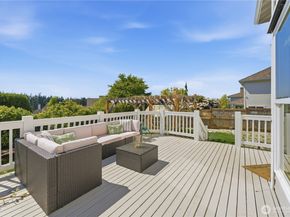 11910 59 Avenue W, Mukilteo WA 98275