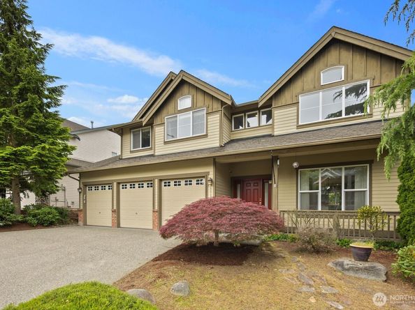 5529 Elizabeth Loop SE, Auburn WA 98092