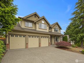 5529 Elizabeth Loop SE, Auburn WA 98092