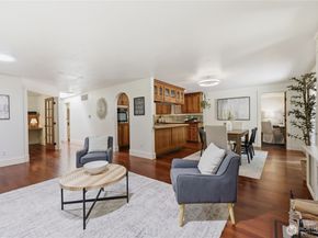 8883 NE Wardwell Road, Bainbridge Island WA 98110