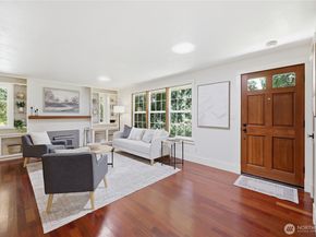 8883 NE Wardwell Road, Bainbridge Island WA 98110