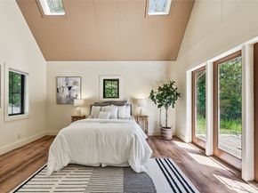 8883 NE Wardwell Road, Bainbridge Island WA 98110