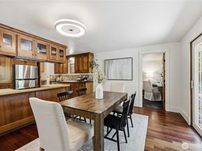 8883 NE Wardwell Road, Bainbridge Island WA 98110