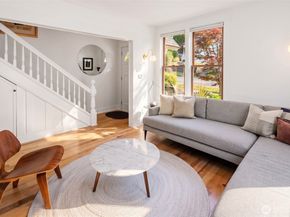 6215 27th Avenue NE, Seattle WA 98115