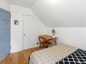 6215 27th Avenue NE, Seattle WA 98115