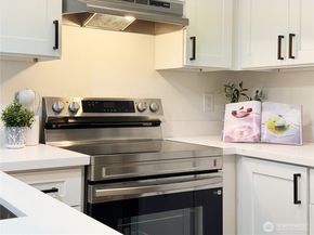 1626 Grant Avenue S E101, Renton WA 98055