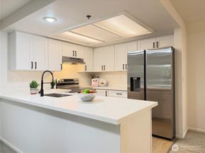 1626 Grant Avenue S E101, Renton WA 98055