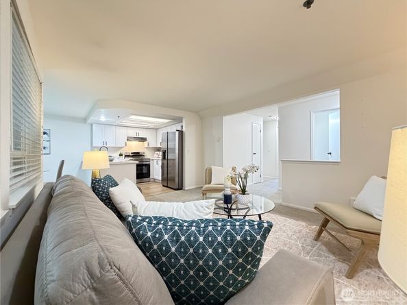 1626 Grant Avenue S E101, Renton WA 98055